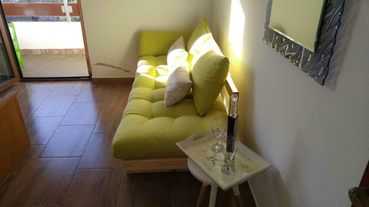 Vera Apartment 1 Rogoznica  Ruang foto