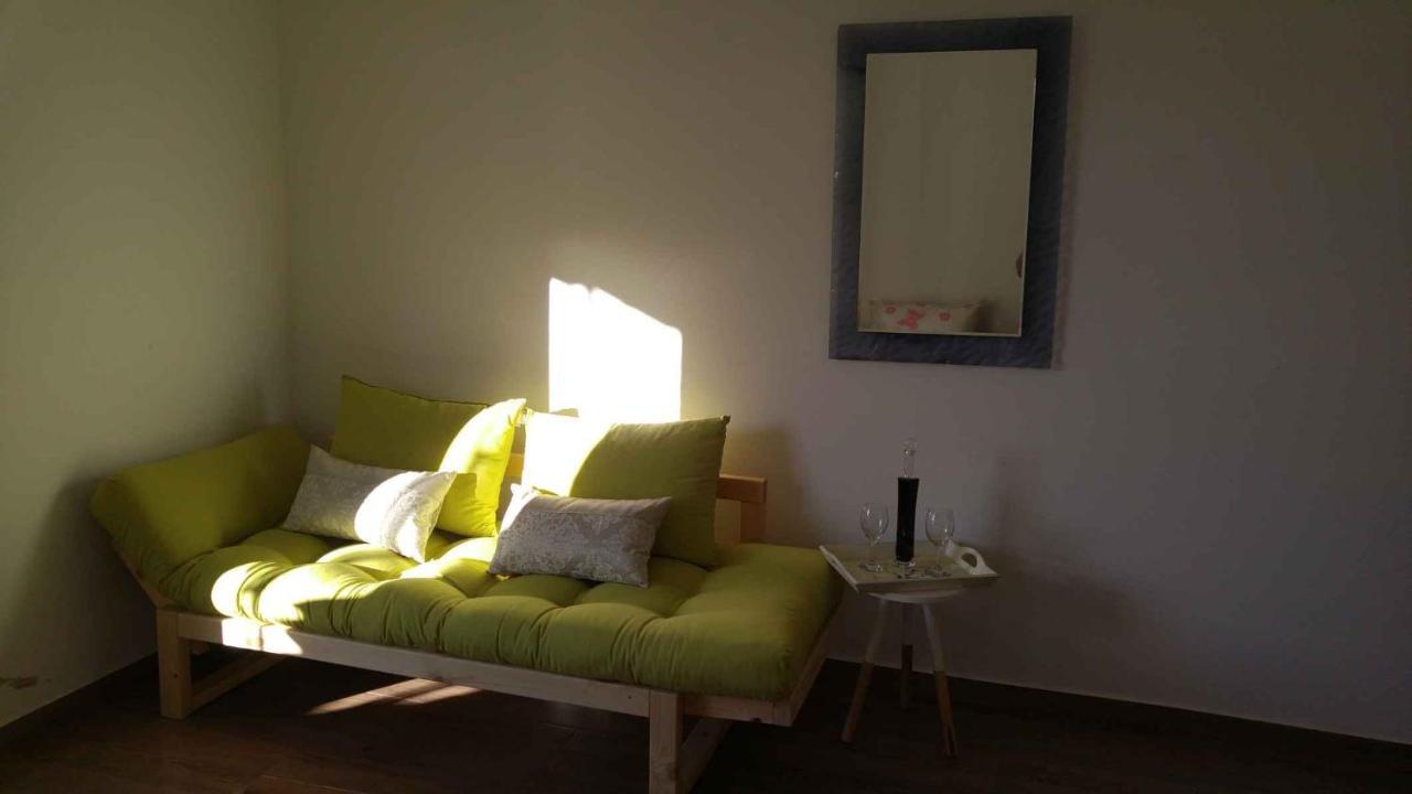 Vera Apartment 1 Rogoznica  Ruang foto