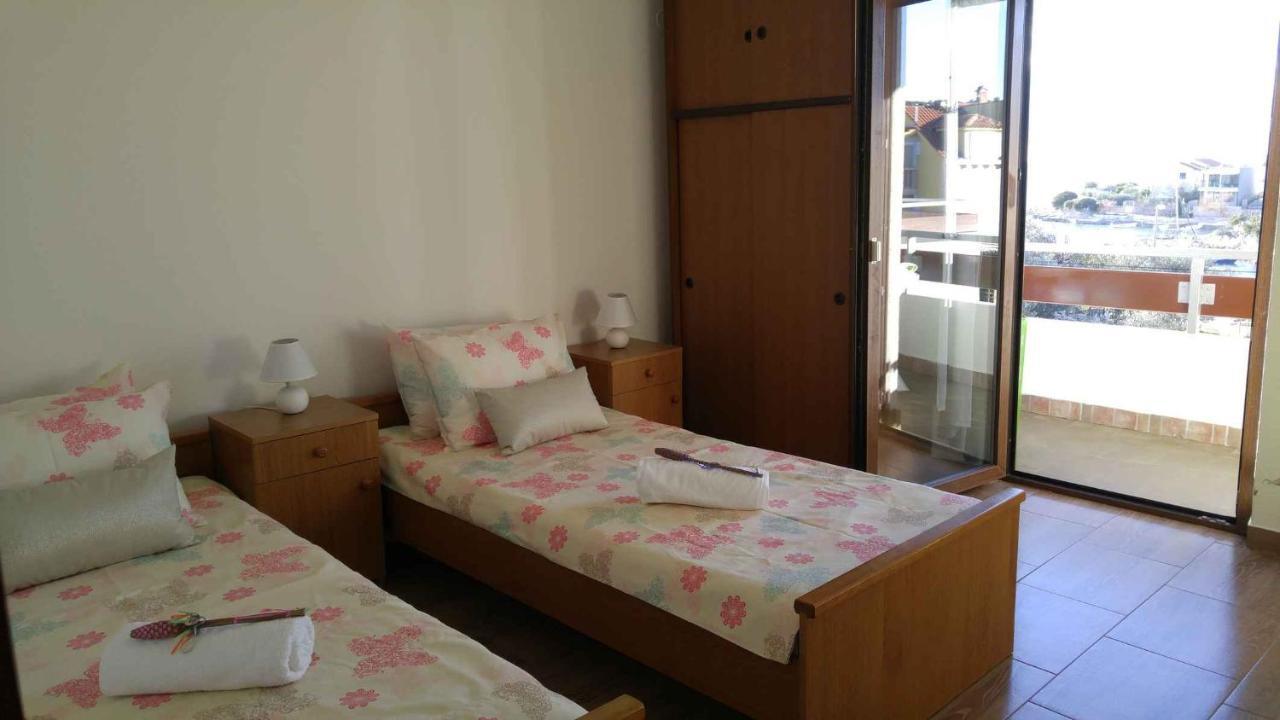 Vera Apartment 1 Rogoznica  Ruang foto