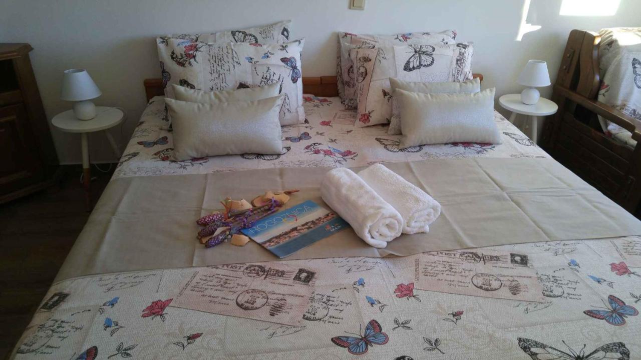 Vera Apartment 1 Rogoznica  Ruang foto