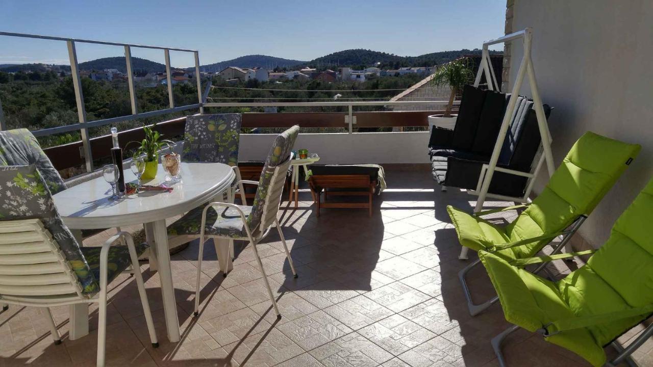 Vera Apartment 1 Rogoznica  Ruang foto