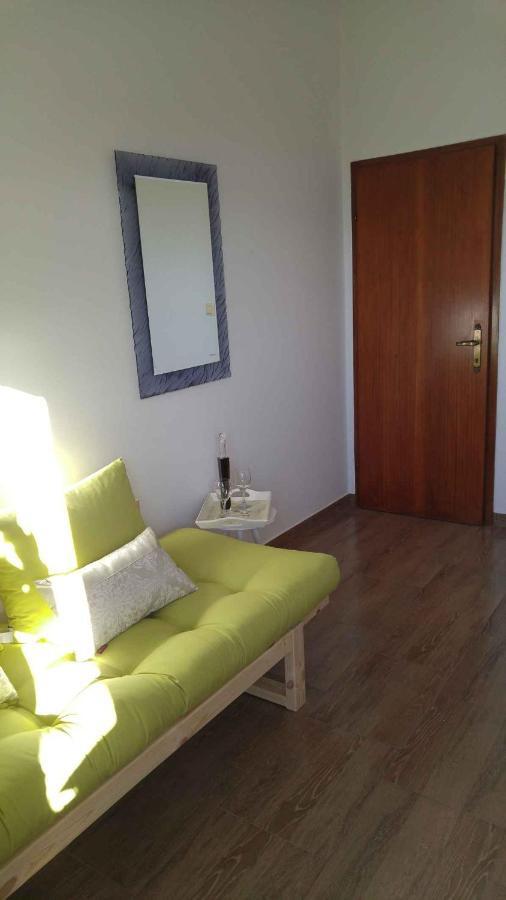 Vera Apartment 1 Rogoznica  Ruang foto