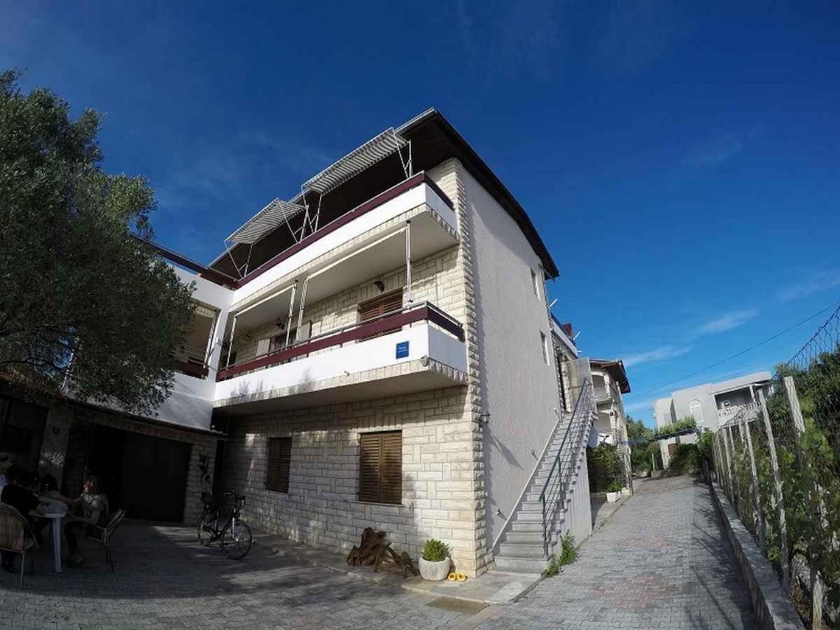 Vera Apartment 1 Rogoznica  Ruang foto