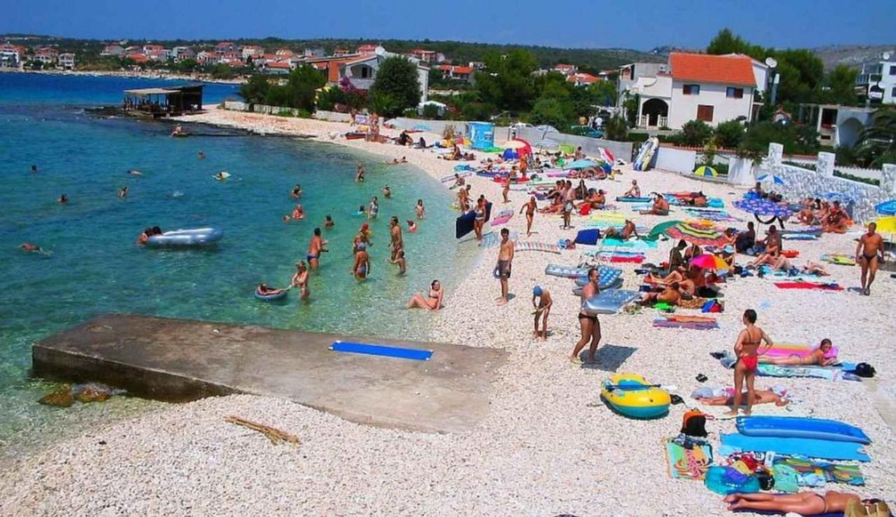 Vera Apartment 1 Rogoznica  Ruang foto